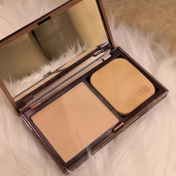 Urban decay naked skin ultra definition P.F. - Picture 4 of 5